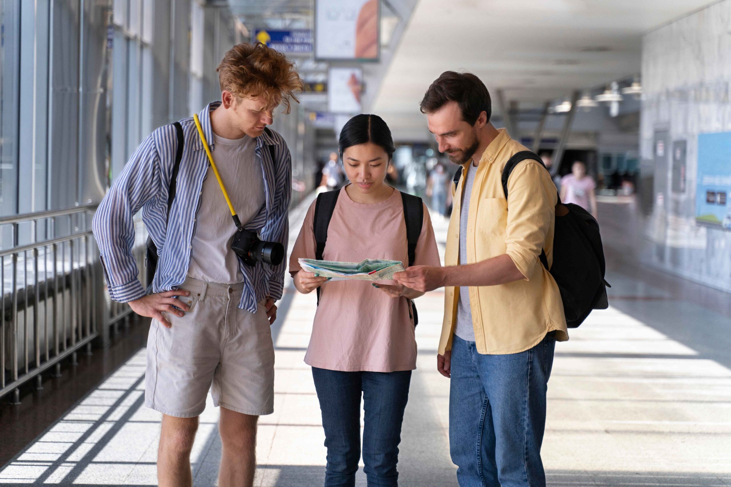 people-traveling-without-covid-worries (1)